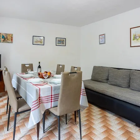 House Katica Nyaraló Grižane